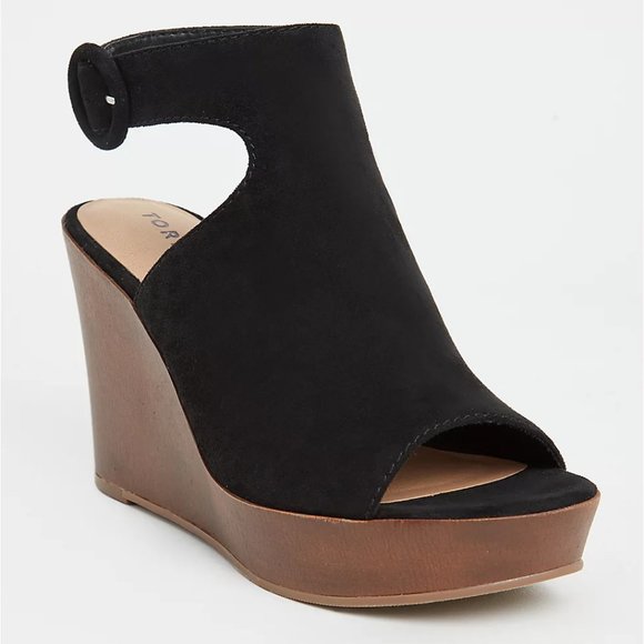 Torrid Shoes - Torrid EXTRA WIDE Sandals Sz 9 NEW - FIRM PRICE